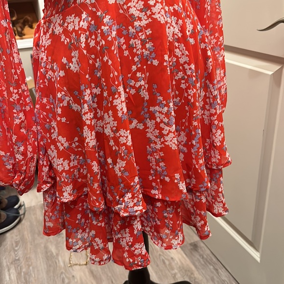 Red gorgeous summer dress - Picture 6 of 6